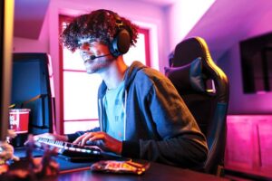 Paket Internet Rumah dengan Akses Game Online Prioritas