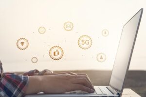 Simaya Tawarkan Paket Internet Rumahan Fleksibel untuk Keluarga Jawa Barat